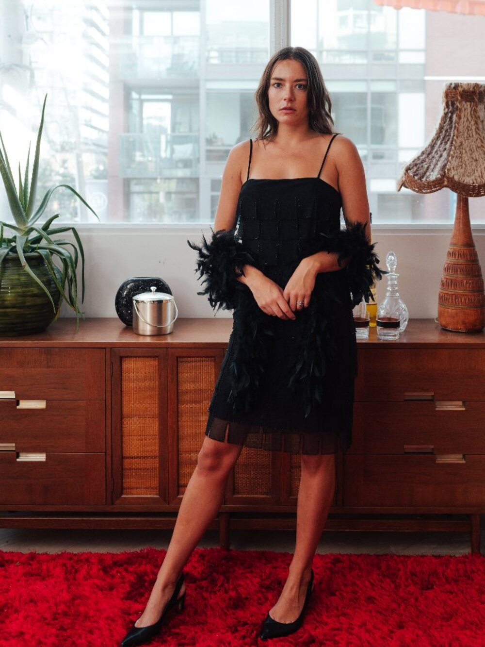 Y2K Black Tiered Flapper Cocktail Dress + Feather Boa Size 10